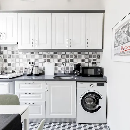 Διαμέρισμα Elegant Flat Near Istiklal Stylish